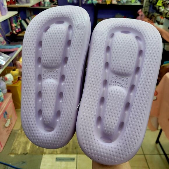 Brand New Sanrio Kuromi Sandals Slippers Size: 7 US - Picture 5 of 7